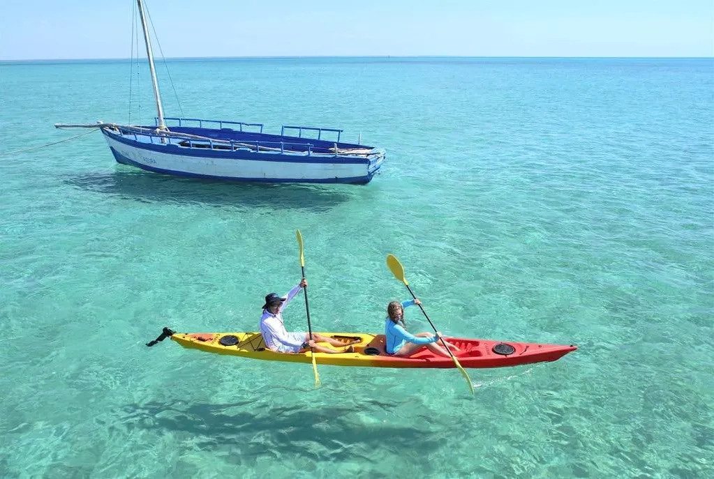 kayak Zanzibar Zazu Voyage